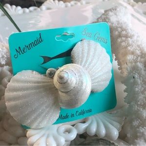 NWT! Seashell Turbo Beach Barrett